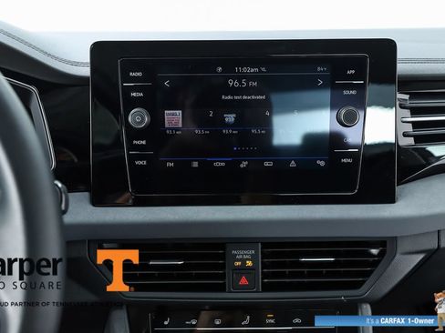 Used 2025 Volkswagen Jetta SE FWD image 25