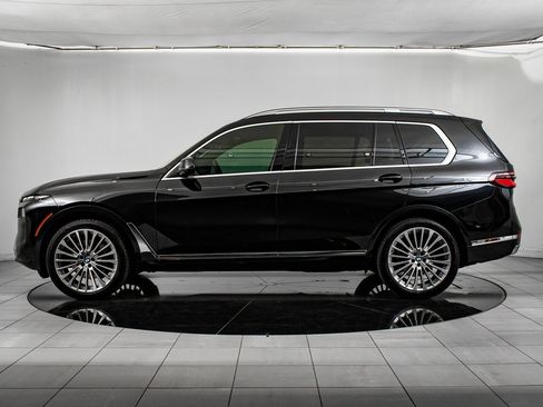 Used 2024 BMW X7 xDrive40i image 5