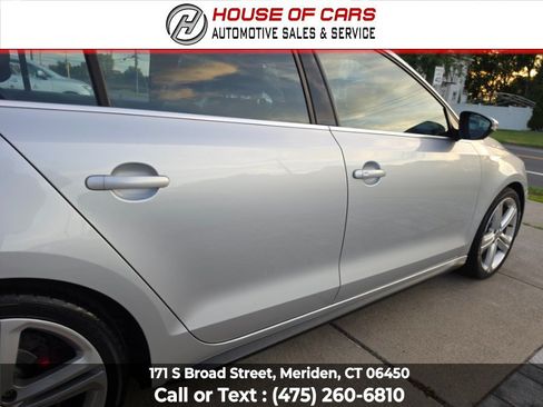 Used 2015 Volkswagen Jetta GLI SE FWD image 13