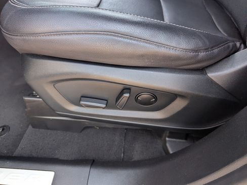 Used 2022 Ford Explorer Limited RWD image 20