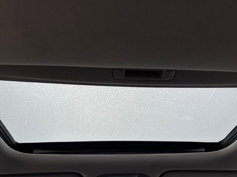 Used 2022 Kia Telluride EX w/ EX Premium Package image 19