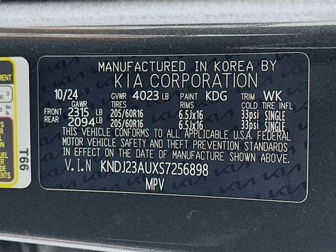 Used 2025 Kia Soul LX w/ LX Technology Package FWD image 12