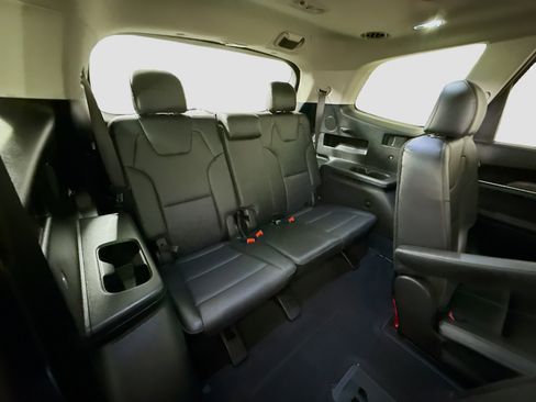 Used 2024 Kia Telluride SX FWD image 41