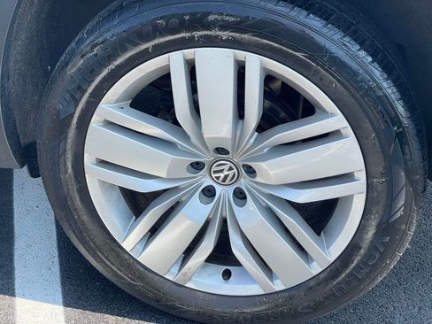 Used 2019 Volkswagen Atlas SE w/ Panoramic Sunroof Package image 27