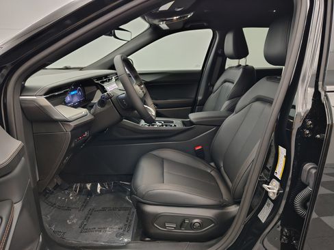 New 2026 Jeep Cherokee Limited AWD/4WD image 17