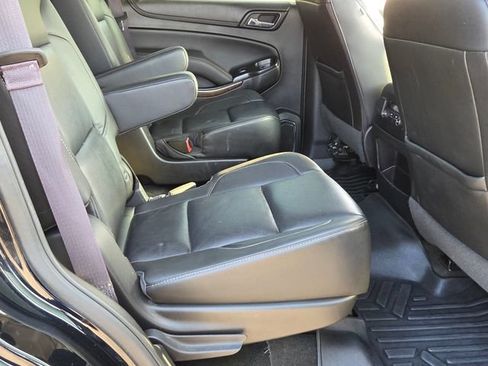 Used 2016 Chevrolet Tahoe LT RWD image 18