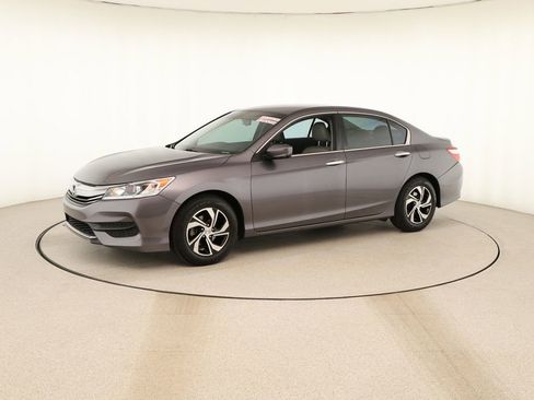 Used 2016 Honda Accord LX image 13