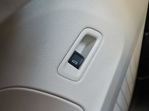 New 2026 Volkswagen Atlas SEL AWD/4WD image 24