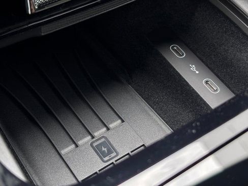 New 2026 Porsche Cayenne image 21