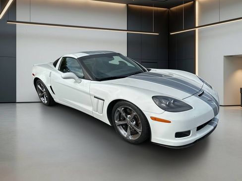 Used 2013 Chevrolet Corvette Grand Sport w/ 4LT Preferred Equipment Group RWD image 8