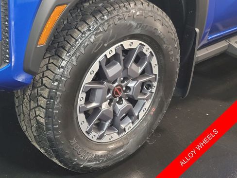 New 2026 Nissan Frontier PRO-4X w/ Pro-4x Convenience Package image 7
