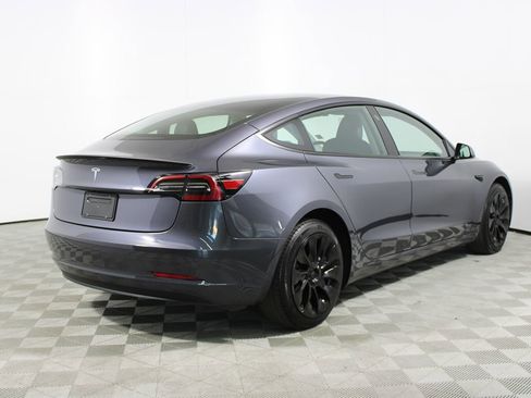 Used 2023 Tesla Model 3 Standard Range image 34