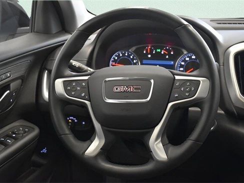Used 2024 GMC Terrain SLT w/ Elevation Edition image 26
