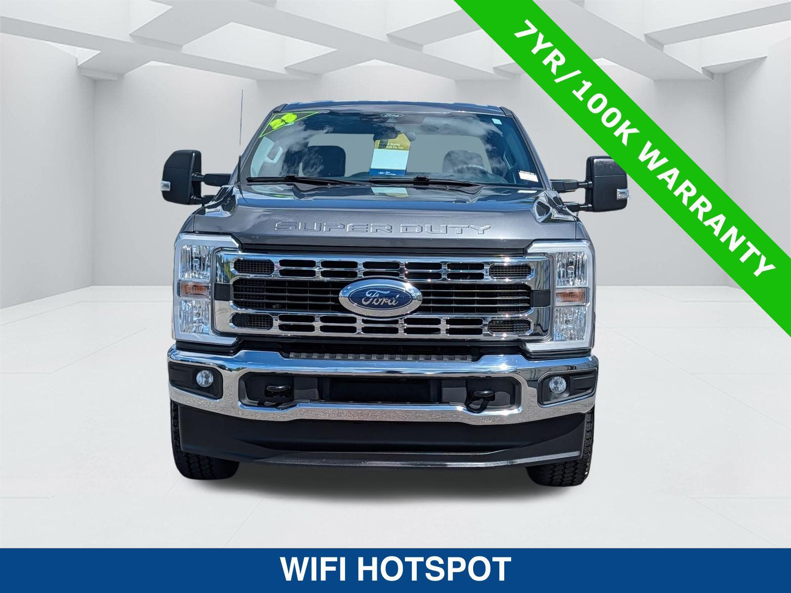 Certified 2025 Ford F250 XLT w/ FX4 Off-Road Package AWD/4WD image 9