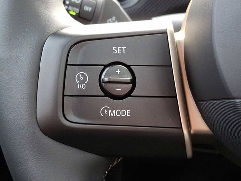 Certified 2025 MINI Cooper S image 17