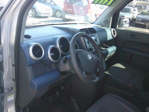 Used 2005 Honda Element EX image 5