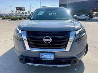Certified 2024 Nissan Pathfinder Platinum w/ Cargo Package FWD video 2