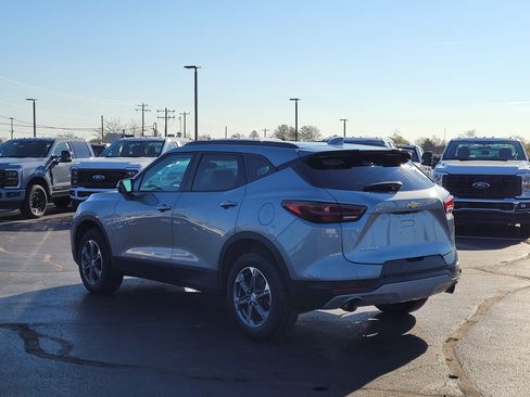 Used 2023 Chevrolet Blazer LT image 6