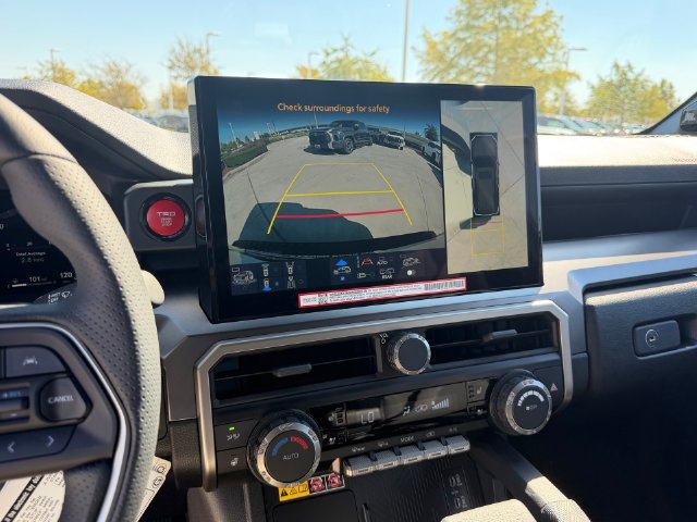 New 2026 Toyota 4Runner TRD Off-Road Premium AWD/4WD image 17