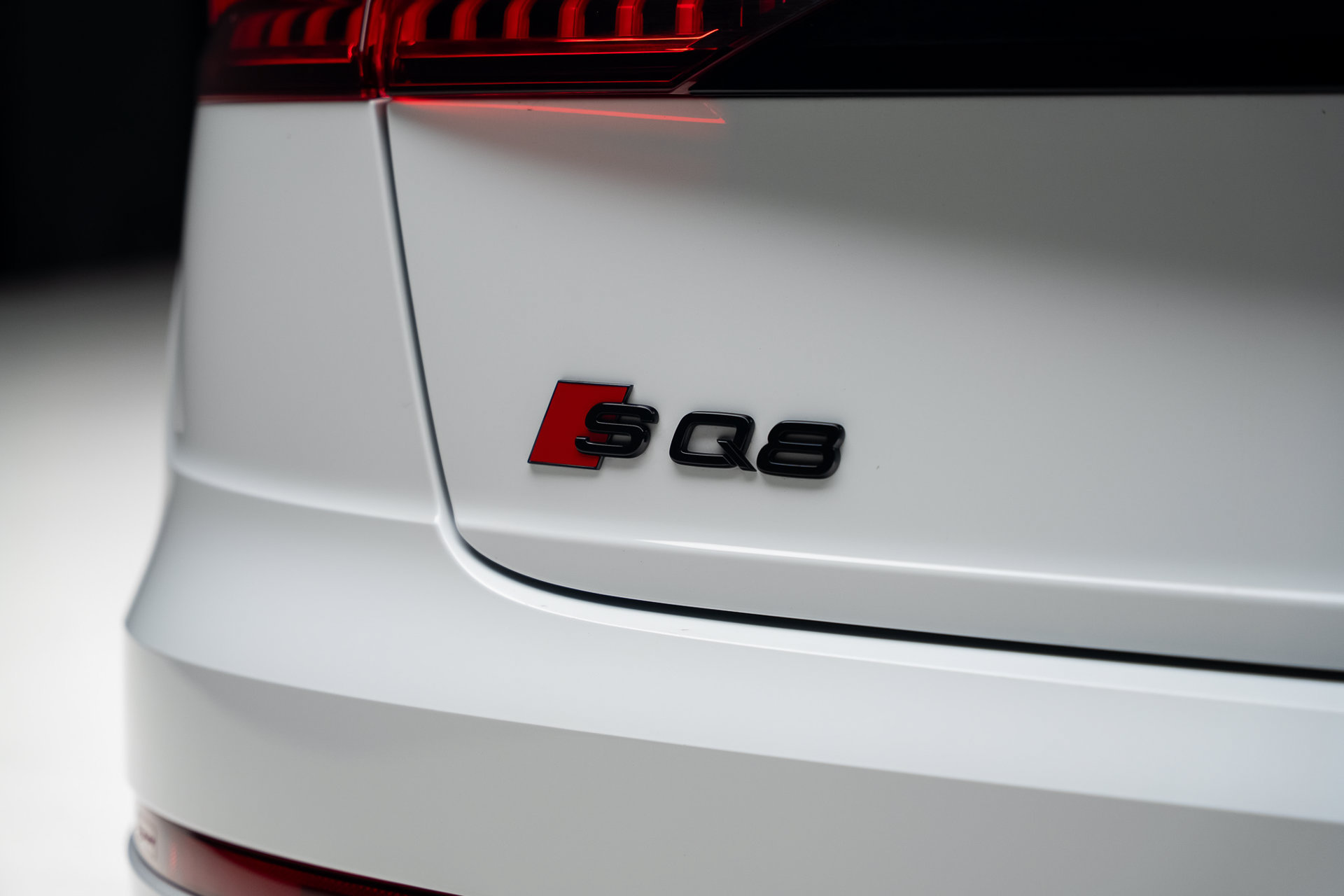 Used 2022 Audi SQ8 Prestige AWD/4WD image 31