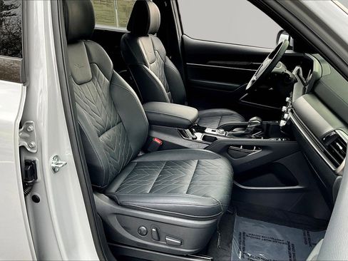 Used 2025 Kia Telluride EX X-Line AWD/4WD image 30