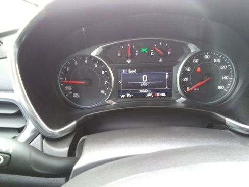 Used 2024 Chevrolet Equinox LT AWD/4WD image 14