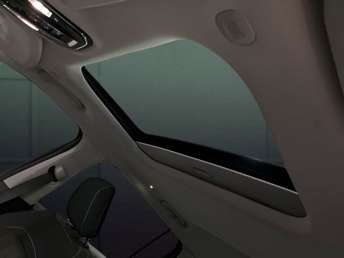 Used 2024 Jeep Grand Cherokee L Laredo w/ Luxury Tech Group I image 27