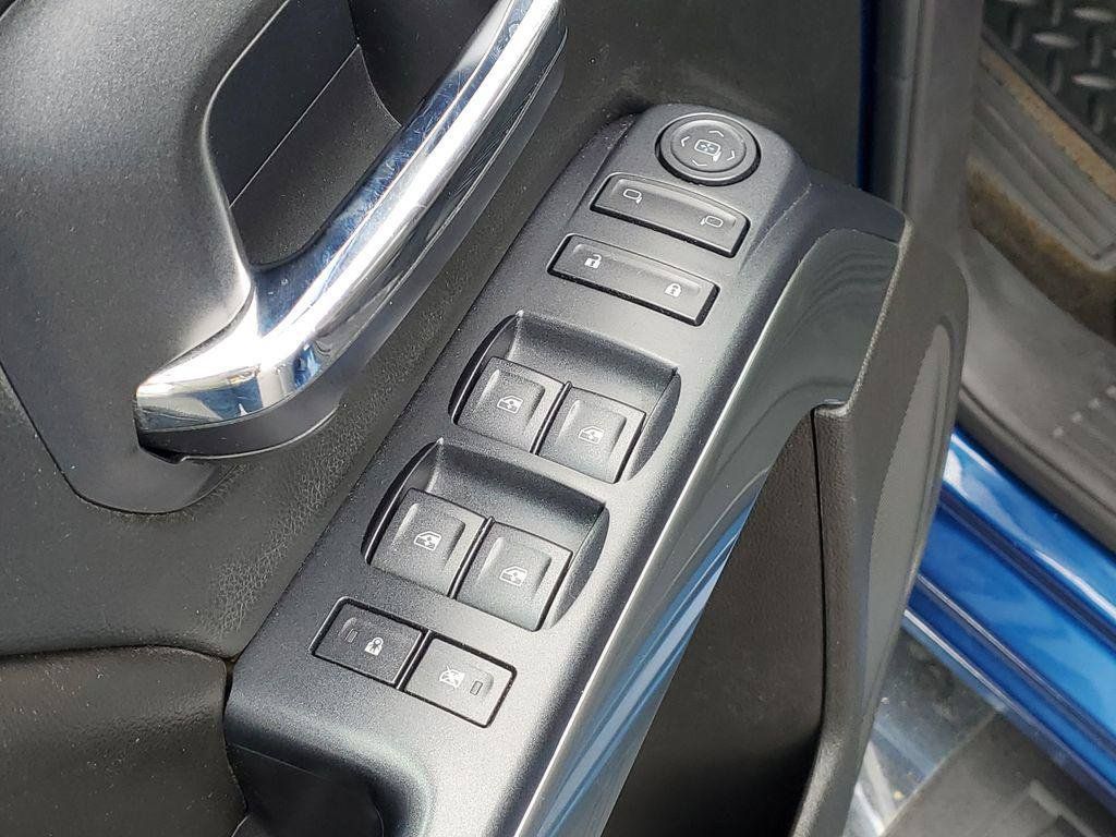 Used 2015 Chevrolet Silverado 1500 LT w/ All Star Edition AWD/4WD image 20