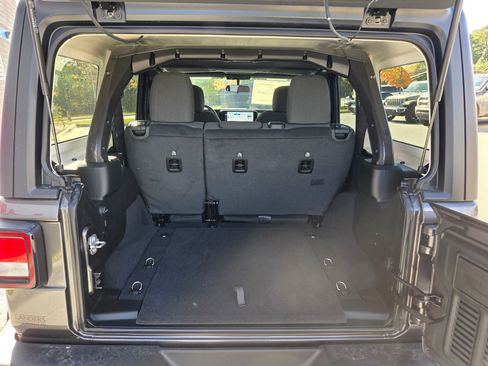 New 2026 Jeep Wrangler Sport image 25