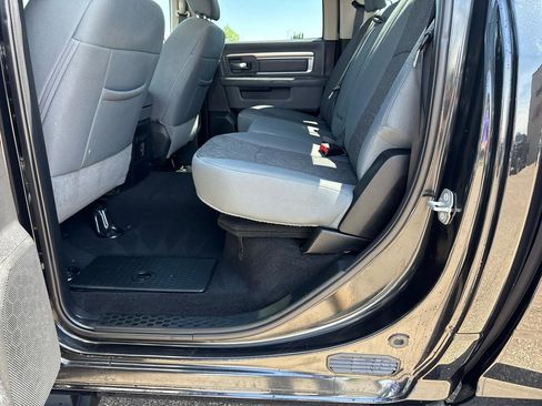 Used 2018 RAM 1500 Big Horn AWD/4WD image 23