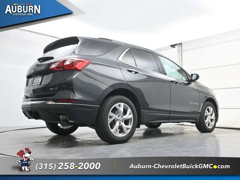 Used 2020 Chevrolet Equinox LT image 22
