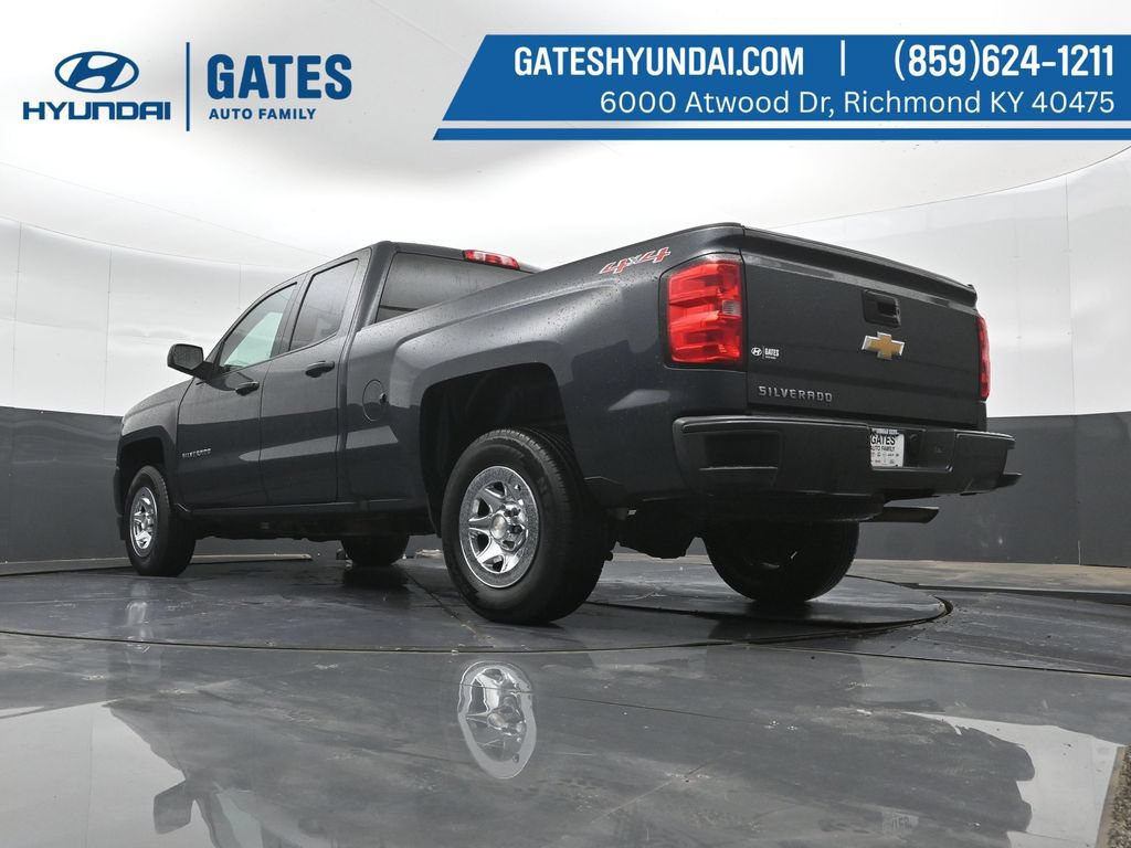 Used 2017 Chevrolet Silverado 1500 W/T AWD/4WD image 39