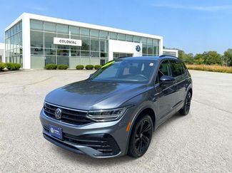 Used 2023 Volkswagen Tiguan SE R-Line AWD/4WD video 1