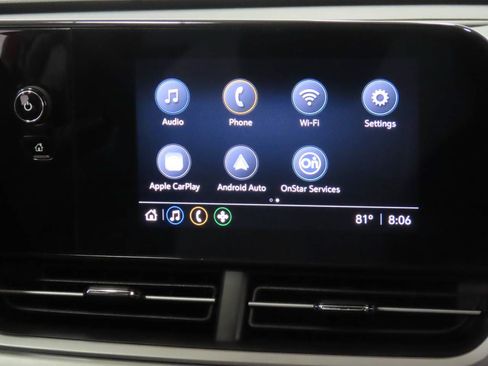Used 2025 Chevrolet Trax LS FWD image 11