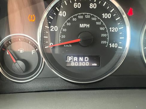 Used 2008 Jeep Grand Cherokee Laredo RWD image 9