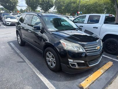 Used 2017 Chevrolet Traverse LT