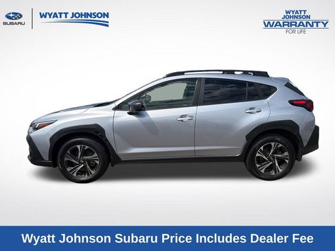 Used 2024 Subaru Crosstrek 2.0i Premium AWD/4WD image 4