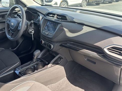 Certified 2023 Chevrolet TrailBlazer LS AWD/4WD image 26