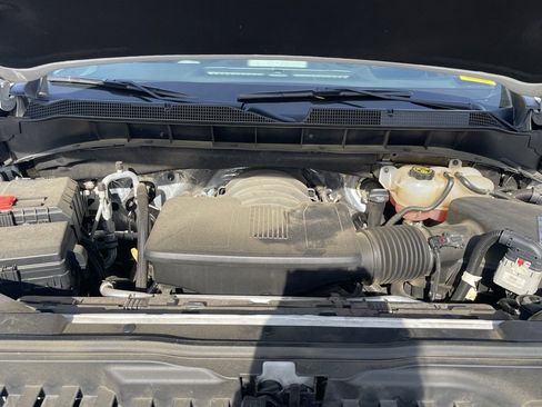 Used 2019 Chevrolet Silverado 1500 LTZ w/ LTZ Premium Package image 31