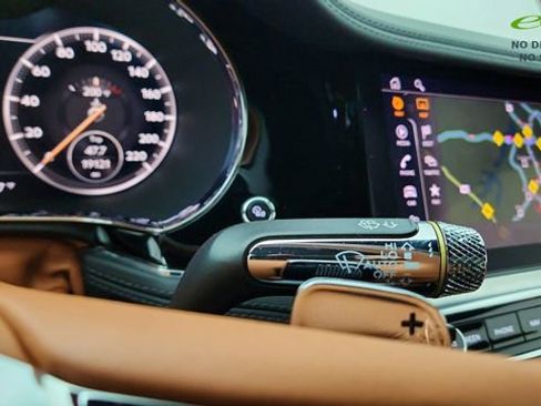 Used 2022 Bentley Continental GT AWD/4WD image 44