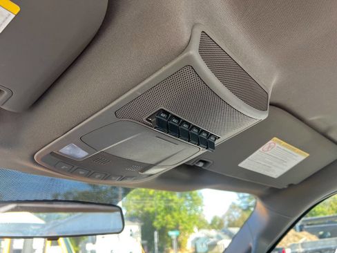 Used 2017 Ford F250 XL w/ STX Appearance Package image 11