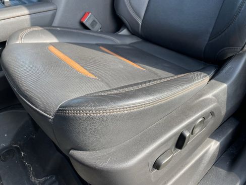 Used 2024 GMC Sierra 1500 AT4 w/ Technology Package image 23