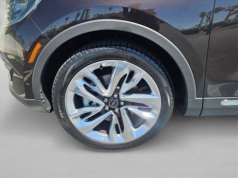 Used 2018 Lincoln MKX Black Label w/ Driver Assistance Package AWD/4WD image 24