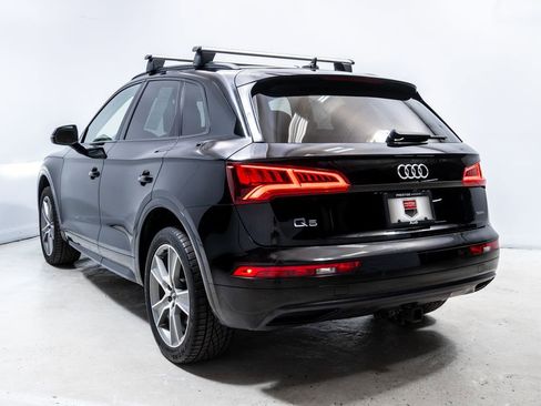 Used 2020 Audi Q5 2.0T Premium Plus w/ Premium Plus Package image 3