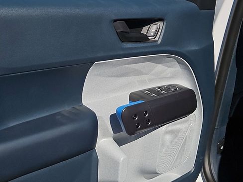 New 2026 Ford Maverick XLT image 21