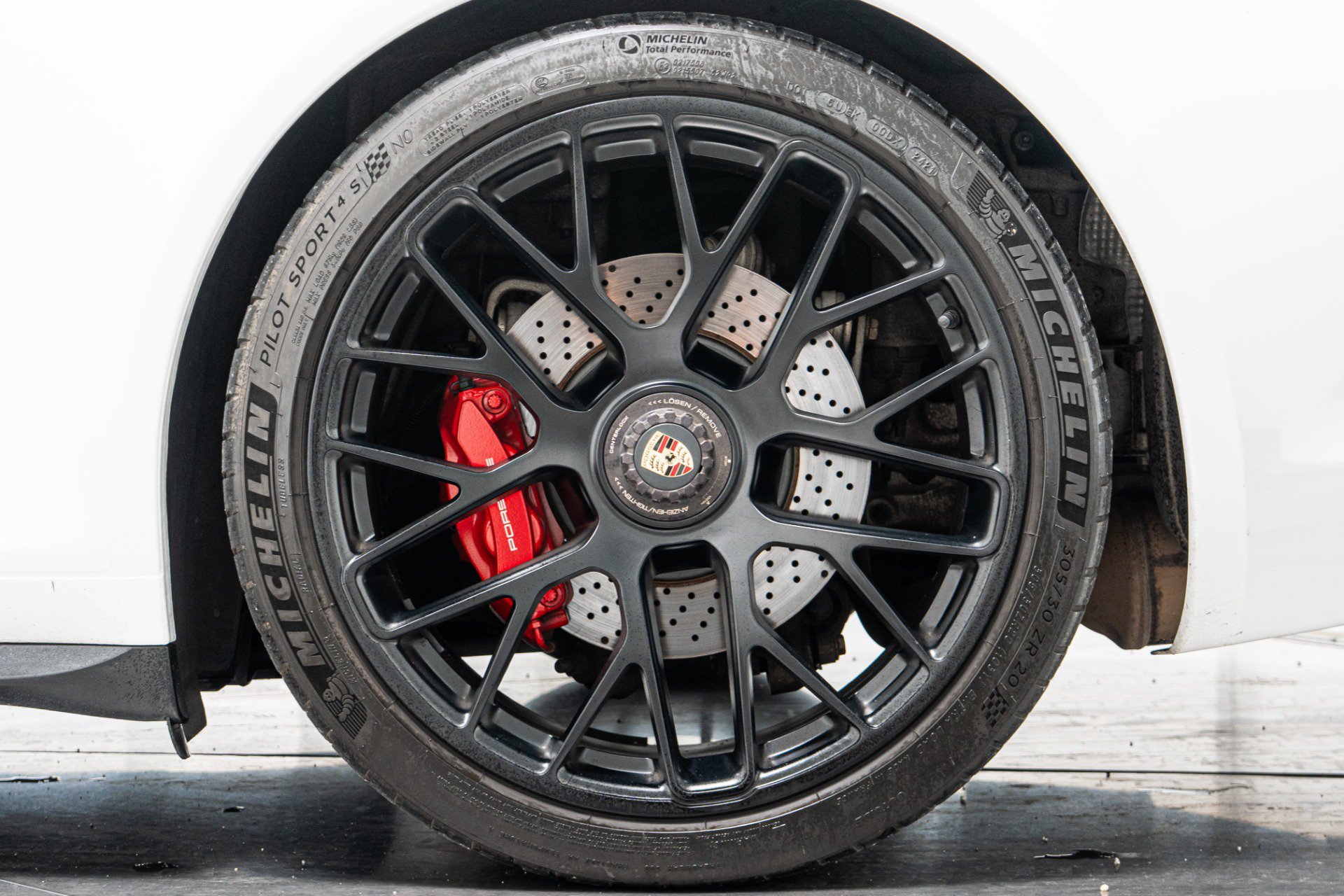 Used 2015 Porsche 911 Carrera GTS RWD image 11