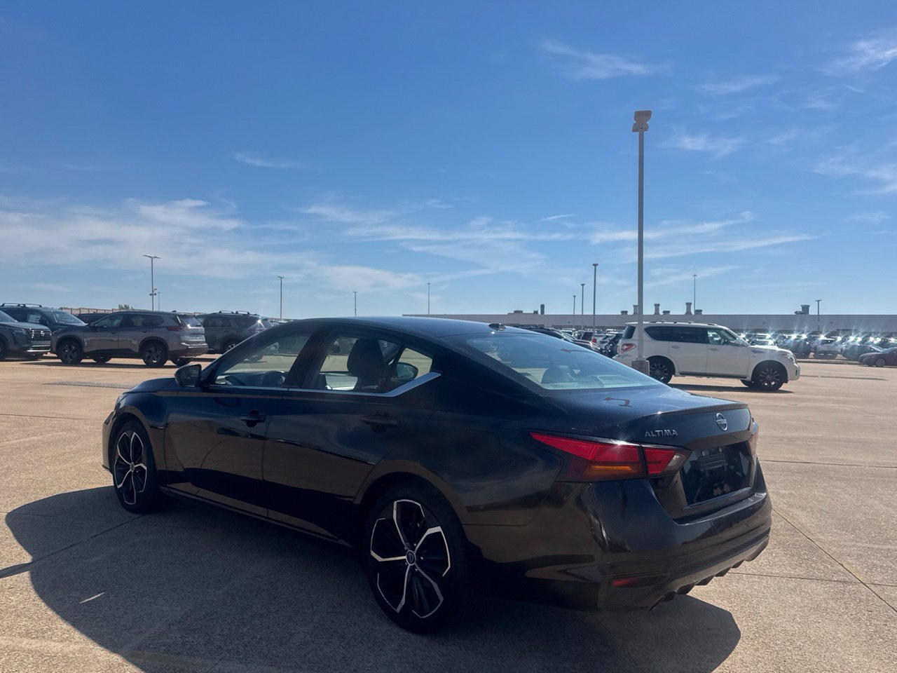Certified 2024 Nissan Altima 2.5 SR FWD image 17