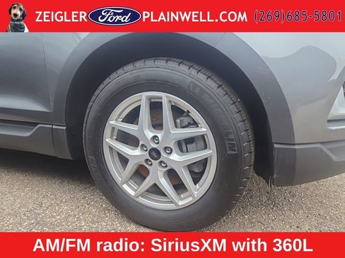 Used 2023 Ford Edge SEL AWD/4WD image 3