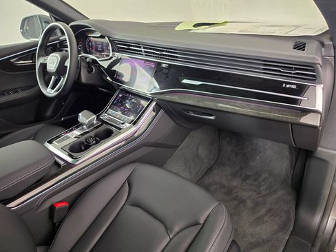 New 2025 Audi Q8 Premium Plus AWD/4WD image 43