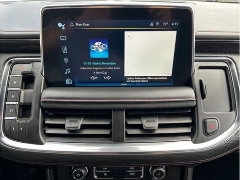 Used 2023 Chevrolet Suburban RST w/ Luxury Package image 18